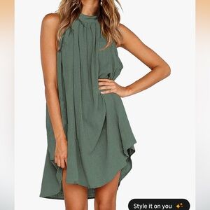 Elegant Green Sleeveless Dress